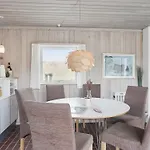 Viena - 400m From The Sea By Interhome Ferienhaus *