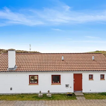 Viena - 400m From The Sea By Interhome *